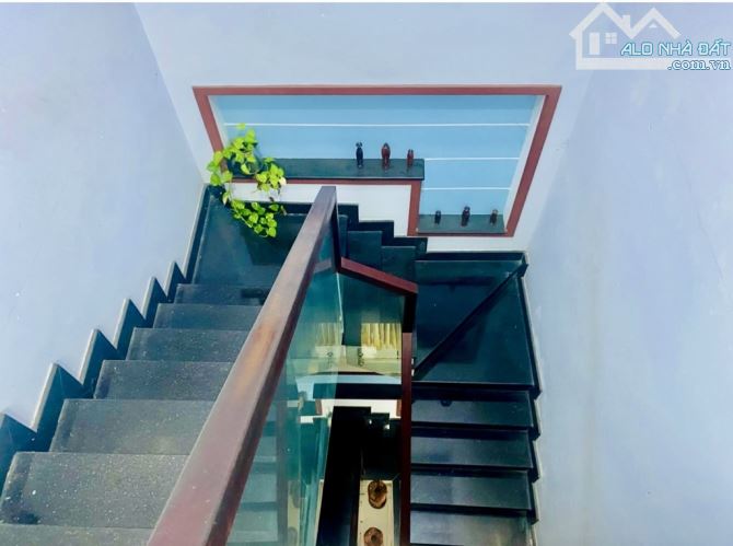 Nhà mặt tiền đường 4x17m, phường Tân Kiểng, quận 7 - Giá hơn 9 tỷ - 1
