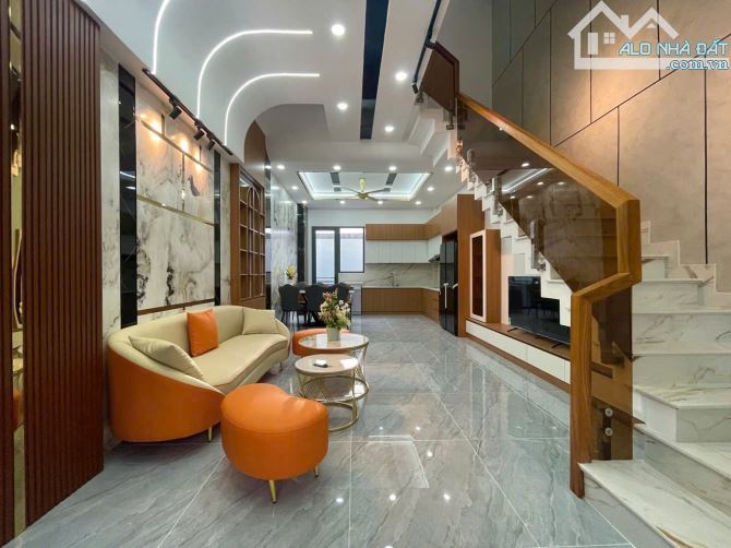 Bán Nhà FULL Nội thất Hẻm Xe Hơi 1 Trệt 4Lầu đường 24, P.Linh Đông Thủ Đức 66m2 - 1