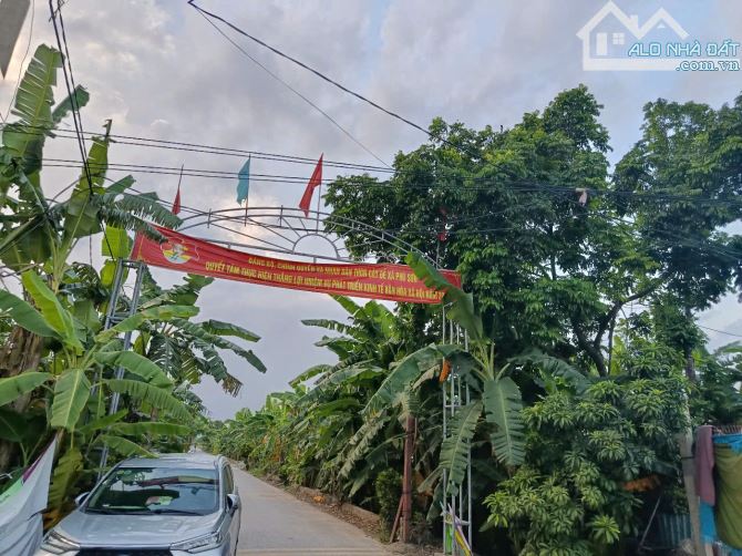 CẦN BÁN MẢNH ĐẤT KIÊU KỴ - GIA LÂM - 92m2 - giá chỉ 39,6tr/m2 - 1