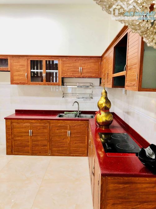 HOT! Bán Nhà 5 Tầng Cực Đẹp Nguyễn Tri Phương, 38m2, 7.2 Tỷ - 1
