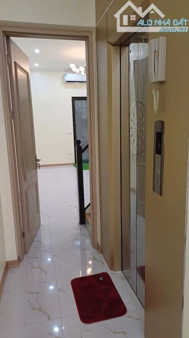 NHÀ ĐẸP THANG MÁY, MẶT PHỐ NGÃ TƯ NHỔN, ĐƯỜNG 40M VỈA HÈ RỘNG - 1