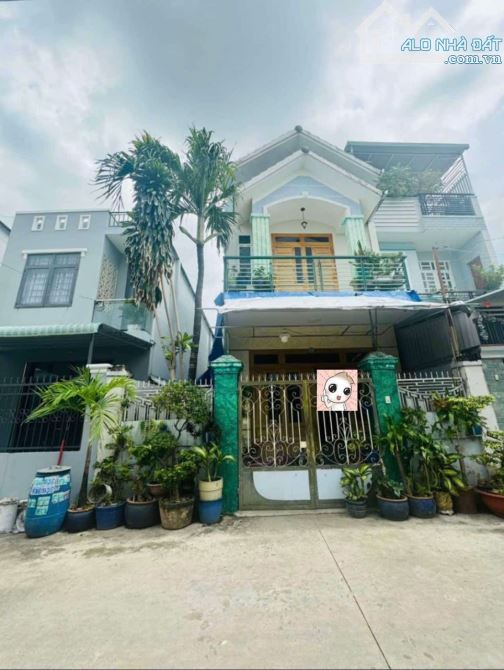 Bán  nhà 2 tầng, 4,7x18,5, hẻm 5m thông, đường số 120, p Tân Phú, chỉ 4,99 tỷ TL - 1