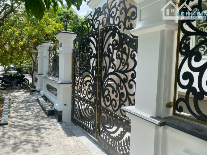 Bán biệt thự đường Phan Văn Trị phường 5 quận gò vấp - 1