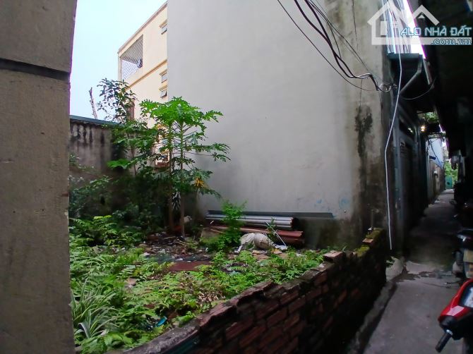 BÁN GẤP 40M2 ĐẤT PHÚ DIỄN 10M RA Ô TÔ TRÁNH VỈA  HÈ ĐẦU TƯ CCMN DÒNG TIỀN GIÁ 4,9 TỶ - 1