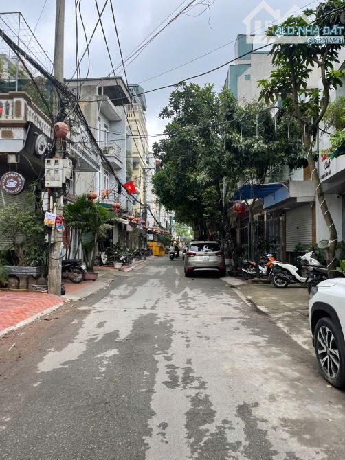 Bán nhà Vạn Phúc_Chủ tự xây,F0_Lô góc 3 thoáng_Mặt tiền rộng_Ô tô vào nhà_67m²x3T_13 tỷ 35 - 1