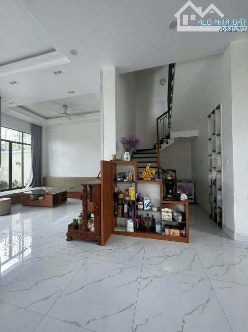 Bán biệt thự góc 2 MT đường Đặng Thùy Trâm p 13 Q Bình Thạnh - 2