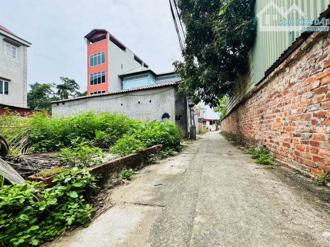 🔥 **BÁN GẤP LÔ GÓC 3 MẶT THOÁNG – 73M² – NGUYÊN KHÊ ĐÔNG ANH FULL THỔ CƯ – GIÁ CHỈ 3.6 TỶ - 2