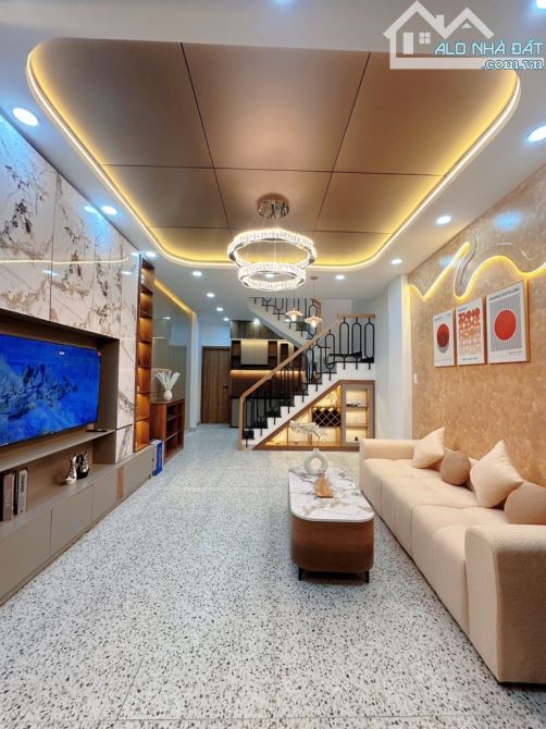 SÁT HẺM XE HƠI HOÀNG HOA THÁM PHÚ NHUẬN, NHÀ 2 TẦNG, 54M2,NGANG 4M, 3PN, CHỈ NHỈNH 7 TỶ - 2