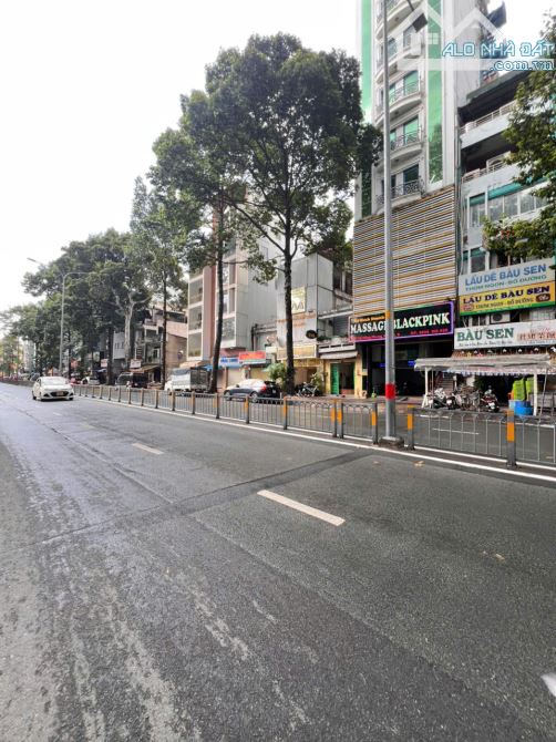 Nhà đẹp mặt tiền Lê Hồng Phong, P3, Quận 5 - 4.2x20m vuông vức, 4 tầng, Giá bán 39.9 tỷ - 2