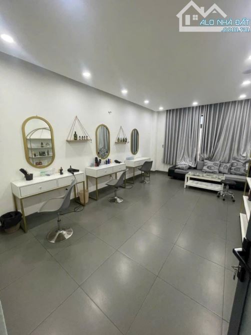 Bán nhà mặt tiền đường Trịnh đình Trọng 5 tầng tân phú - 2