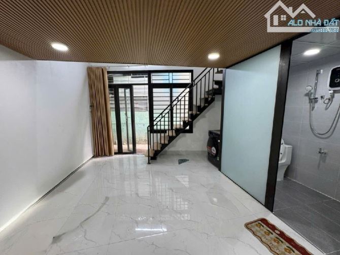 NHÀ C4 MỚI ĐẸP. KIỆT ÔNG ÍCH KHIÊM,MỚI ĐẸP ,GIÁ 2 TỶ X - 2