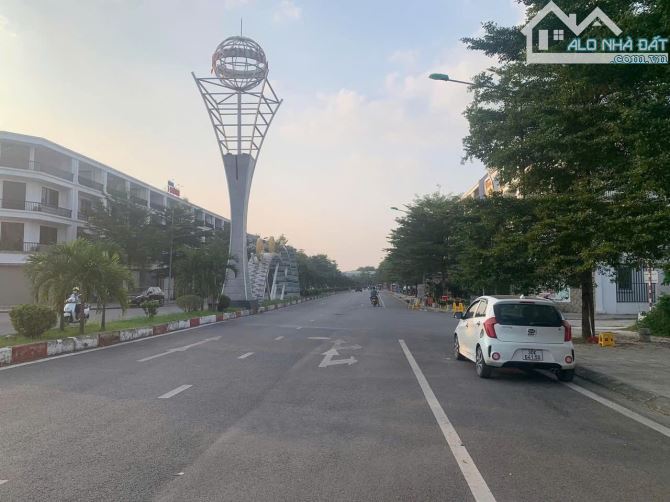 Bán nhà liền kề HUD Sơn Tây – Ô góc LKV-18A, vị trí đẹp, xây thô 4 tầng - 2