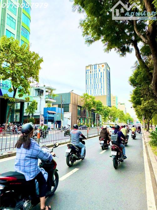 BÁN TÒA NHÀ VĂN PHÒNG MT NGUYỄN THỊ MINH KHAI Q1. DT 7X15M, 9 TẦNG, HĐ THUÊ 110TR GIÁ 66TY - 2