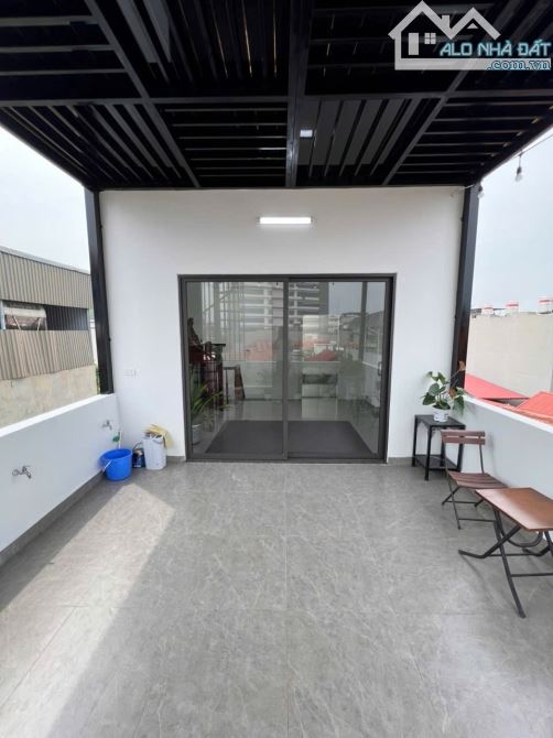 Bán Nhà Tây Tựu - Ô Tô Đỗ Cửa - Thang Máy Ngoại Nhập - Nhà Mới Ở Cực Sướng - 39m2 - 2