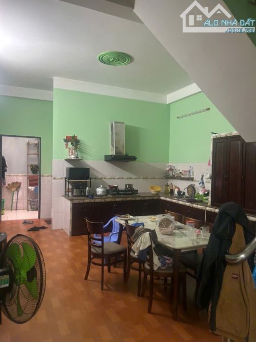 Bán nhà 4 tầng, mặt tiền 12m, đường số 4 giáp khu Tên Lửa, Trần Văn Giàu, 5x20m, chỉ 7 tỷ - 2