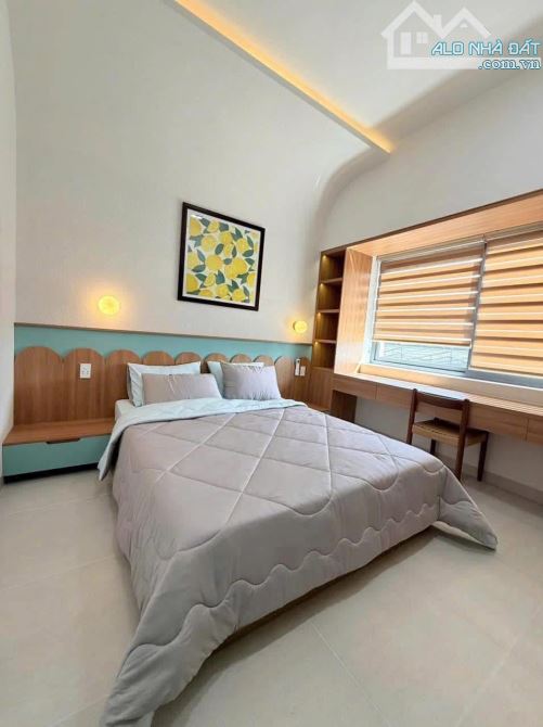 Bán nhà Thượng Thanh, Long Biên 35m2, 5 tầng, 6 tỷ, lô góc 2 thoáng, ô tô đỗ cửa - 2
