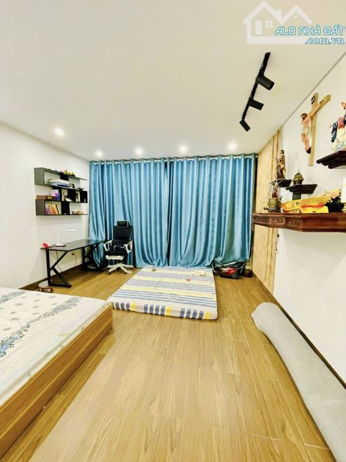 Bán nhà Phố Hồ Tùng Mậu, Cầu Diễn, Nam Từ Liêm.ô tô tránh, Thang máy. 89 m2. 22,6 Tỷ - 2