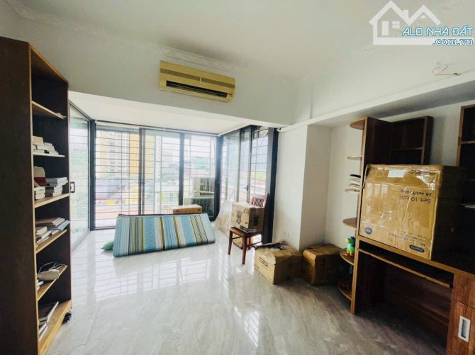 Bán chung cư A6 Giảng Võ, Ba Đình. 100m2 3 ngủ, tầng đẹp, 2 thoáng. Sổ đỏ. 6,99 tỷ. - 2