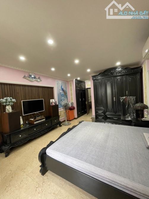 BÁN NHÀ QUAN HOA, 55M2 - MT 4M, Ô TÔ ĐỖ CỬA, Ô TÔ DỪNG ĐỖ 24/24🚘 - 2
