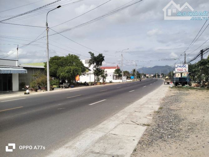 Bán đất mặt tiền QL26 Ninh Sim  Ninh Hoà, Diện tích hơn 1000m2. giá 3050tr - 2