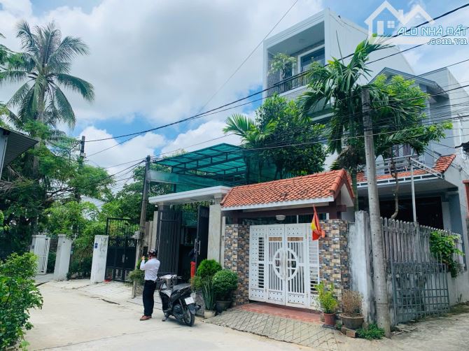 Hàng Hiếm Mặt Tiền kiệt 27 Hoàng Quốc Việt - 70m2 ( ngang 5m ) đương oto tránh nhau 7m - 2