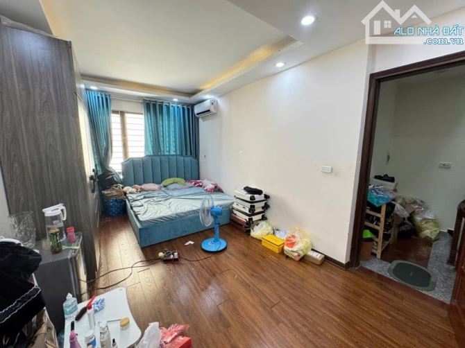 Nhà Đẹp Ngõ 29 Khương Hạ 33m 5 Tầng – 6.95 Tỷ – Gần Hồ – Nở Hậu –30m Ra Ô Tô Tránh - 2