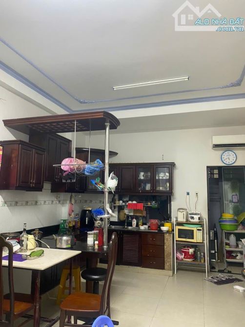 Căn Sát Góc Ngay QUốc Hương 71 m2, 3 Lầu CHO THUÊ RẤT TỐT ĐƯỜNG LỚN THÔNG LÊ VĂN MIẾN Nhỉn - 2