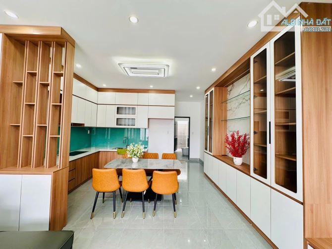 NHÀ 1 MÊ MẶT TIỀN HẺM 451 YMOAL CHỈ 2,89 Tỷ BAO NỘI THẤT - Loctran - 2