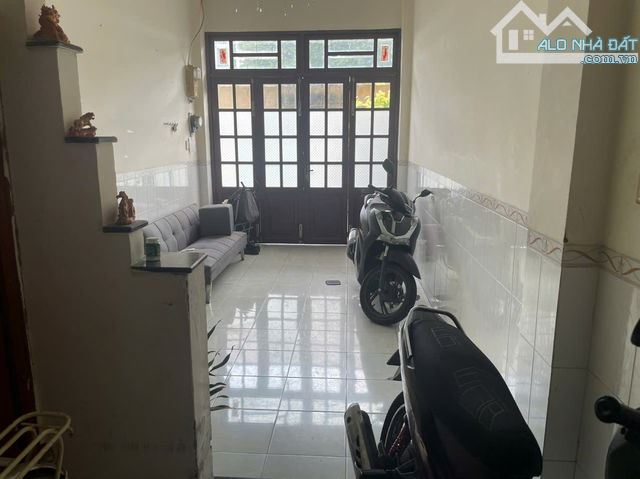 CỰC RẺ! ĐẤT VÀNG LÝ THÁI TỔ, QUẬN 3 – 190M² (NỞ HẬU 9M), THU NHẬP 1,2 TỶ - CHỈ 25 TỶ! - 2