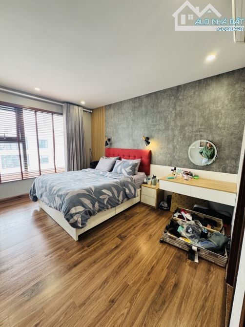 Bán Căn Hộ Chelsea Residence DT 107m 3PN Full NT Tầng Trung, Hướng ĐN 10 tỷ - 2