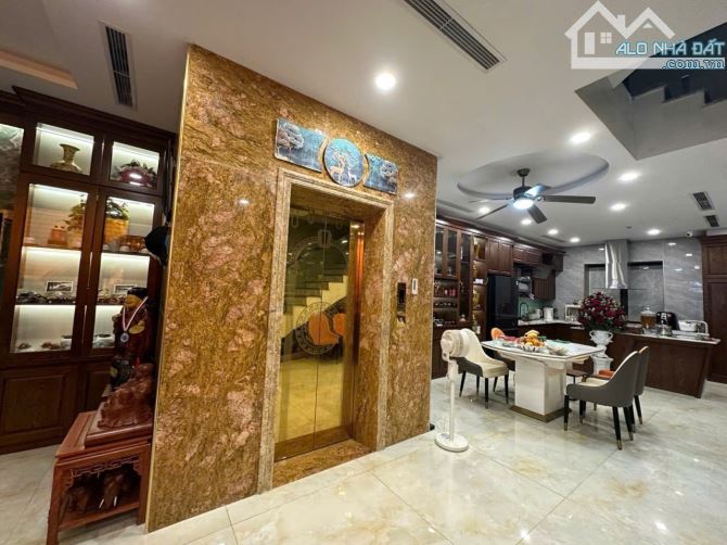Nhà khu Geleximco Lê Trọng Tấn, thang máy, nội thất đẹp, 120m2, chỉ 25,5 tỷ - 2