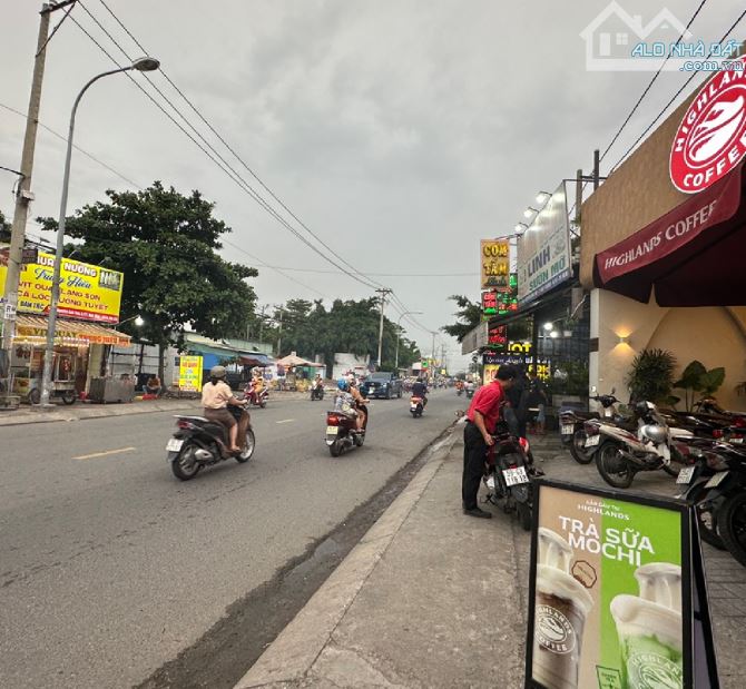 DÃY TRỌ 85M2, SÁT MẶT TIỀN NGUYỄN ẢNH THỦ -XE HƠI 7 CHỖ QUAY ĐẦU - 2