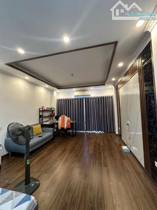 Bán nhà Kim Đồng , phân lô , ô tô vào , thang máy , kinh doanh , dt 55m x 6T x 15,5 tỷ - 2