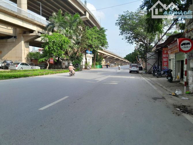 MẢNH ĐẤT VÀNG ĐÔNG NGẠC – 198M² – MẶT TIỀN KHỦNG, NGÕ Ô TÔ THOÁNG, GIÁ MIN NHẤT THỊ TRƯỜNG - 2