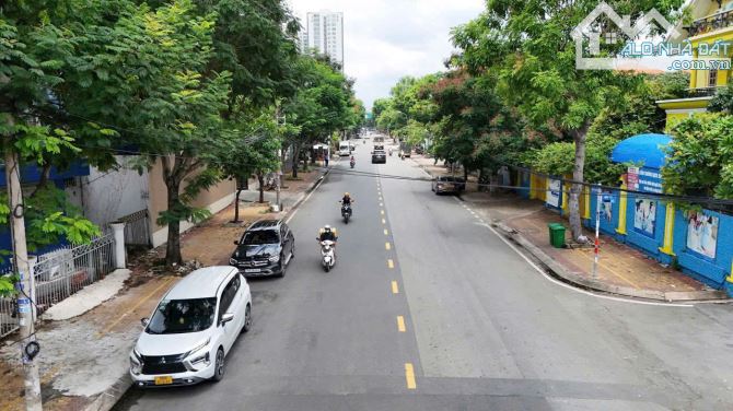 ĐẤT BIỆT THỰ 3 MẶT TIỀN – VIEW SÔNG – KHU COMPOUND EDEN, THẢO ĐIỀN, Q.2📍 Vị trí: - 2