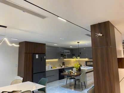 Cần cho thuê gấp Nhà có thang máy khu đô thị Phước Long 2. Ngang 10m Giá thuê 50 triệu/th - 2