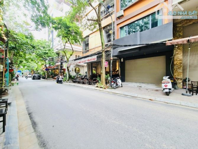 Bán nhà Nguyên Hồng, Đống Đa. 60m2 x 6T, MT 5m, vỉa hè, oto. KD ngày đêm. 32,9 tỷ. - 2
