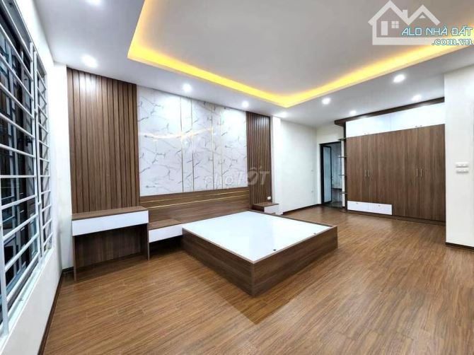 🏡 BÁN NHÀ PHỐ DỊCH VỌNG - TRUNG TÂM CẦU GIẤY - 2 THOÁNG TRƯỚC SAU - GIÁ NHỈNH 8 TỶ 💥 - 2