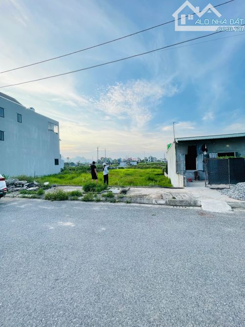 1ty650 cần bán lô đất tại khu đấu giá phân lô Thanh Tân - Thanh Liêm - Hà Nam - 2