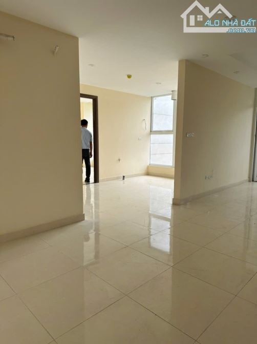 💥Hiếm! Bán Căn Chung Cư Khuất Duy Tiến, Vị Trí Kim Cương, DT 97m2, 3 PN, Giá Chỉ 6 Tỷ - 2