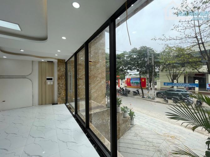 CHÍNH CHỦ BÁN TÒA NHÀ MẶT PHỐ 3 THOÁNG SIÊU ĐẸP 120M² x 8 TẦNG 7m MẶT HIẾM TRONG GIÁ 52 TỈ - 3