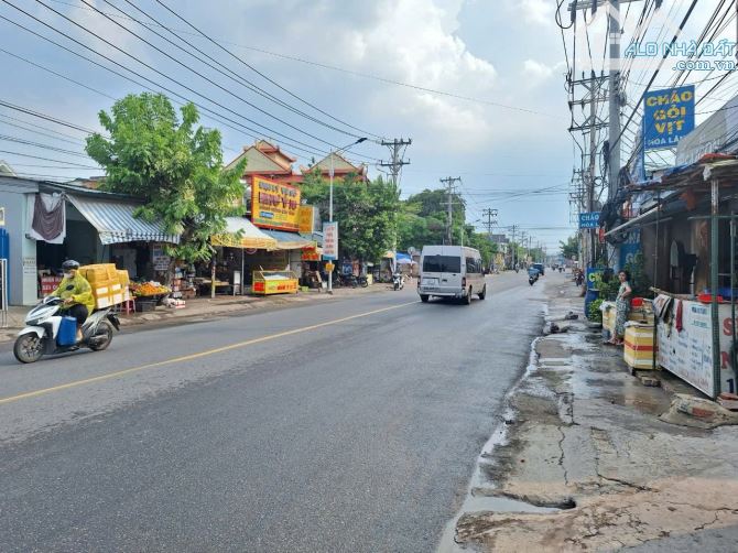 Nhà mặt tiền 652m ngang 10m thu 45trieu tháng gần ngã tư Hòa Lân Tp. Thuận An - 3