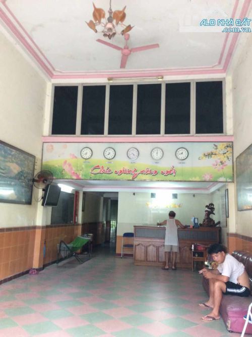 CHUYỂN CÔNG VIỆC NÊN CHÀO BÁN KHẤCH SẠN TRUNG TÂM TAM KỲ - 3