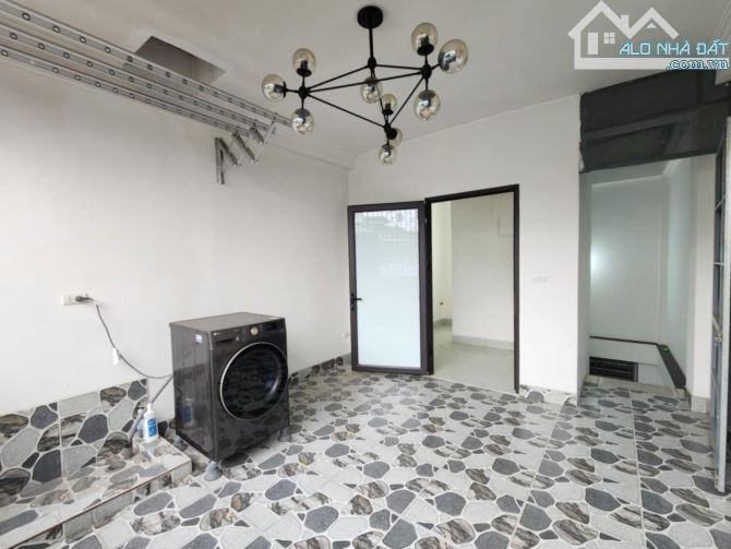 BÁN NHÀ QUAN NHÂN, THANH XUÂN, PHÂN LÔ, NGÕ THẲNG, 68M RA PHỐ Ô TÔ TRÁNH, 31M2, 8.2 TỶ - 3