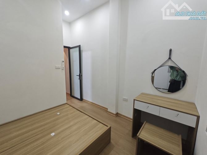 Bán gấp nhà Minh Khai - Hai Bà TRưng 5 tầng full nội thất đẹp chỉ 4.4 tỷ - 3