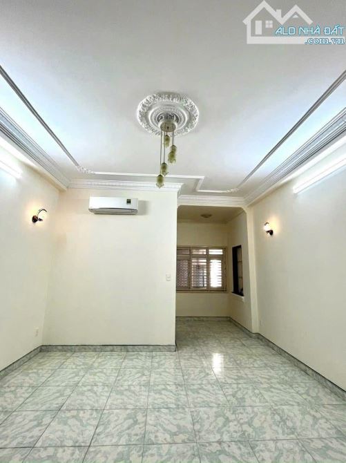 NHÀ HẺM 10M CỘNG HÒA 88M2 4.4M X 20M 4 TẦNG 16.6 TỶ - 3