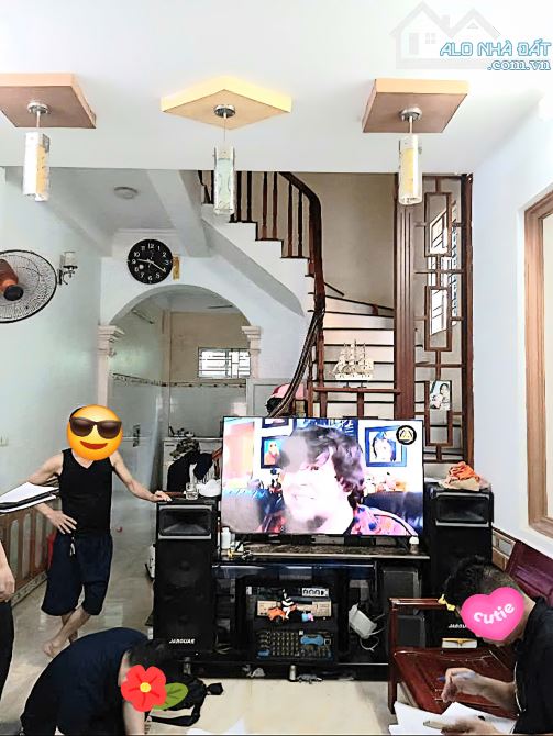 NHÀ CÓ NHIỀU CỬA SỔ ĐƯỜNG CHIẾN THẮNG, LA KHÊ, HÀ ĐÔNG 50m2-4tầng-nhỉnh 8tỷ, LÔ GÓC - 3