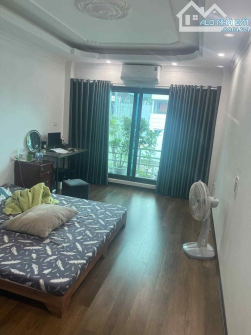 Bán gấp Nhà Yên Nghĩa ô tô đỗ cổng – diện tích 32m² – 3 phòng ngủ – giá chào 4,55 tỷ - 1