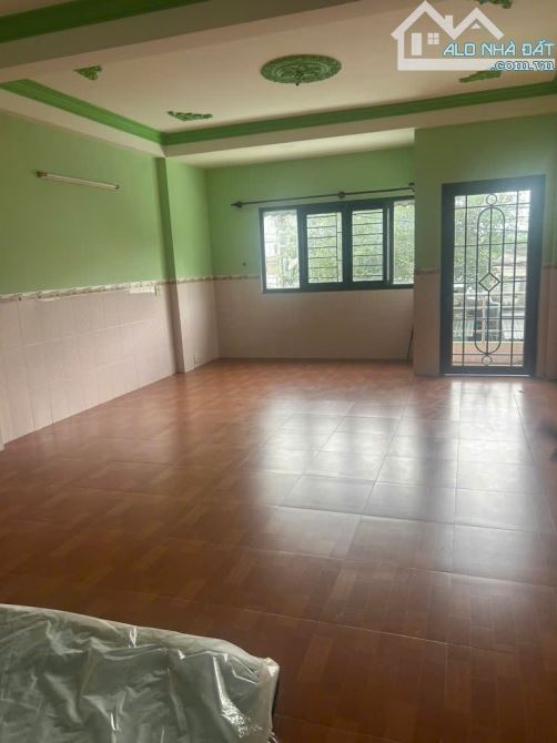 Bán nhà 4 tầng, mặt tiền 12m, đường số 4 giáp khu Tên Lửa, Trần Văn Giàu, 5x20m, chỉ 7 tỷ - 3