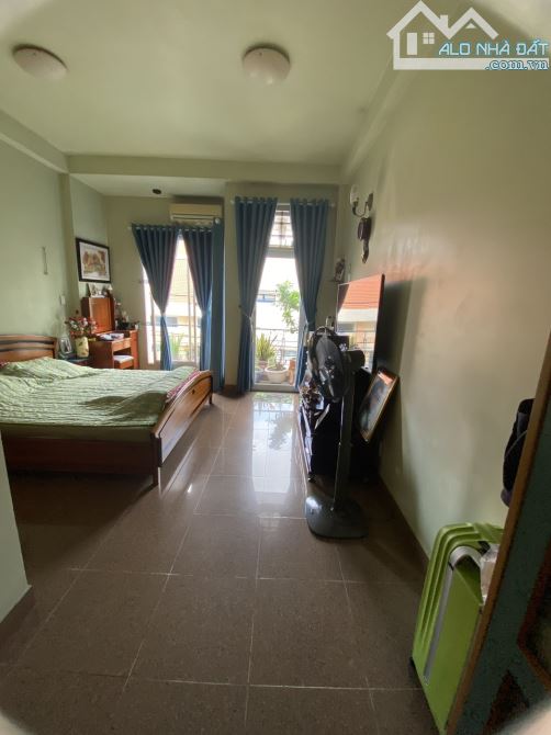11,7 Tỷ - Nhà hẻm VIP Thành Thái - Cư xá Đồng Tiến, Quận 10 - 53m2, 3 Tầng - 3